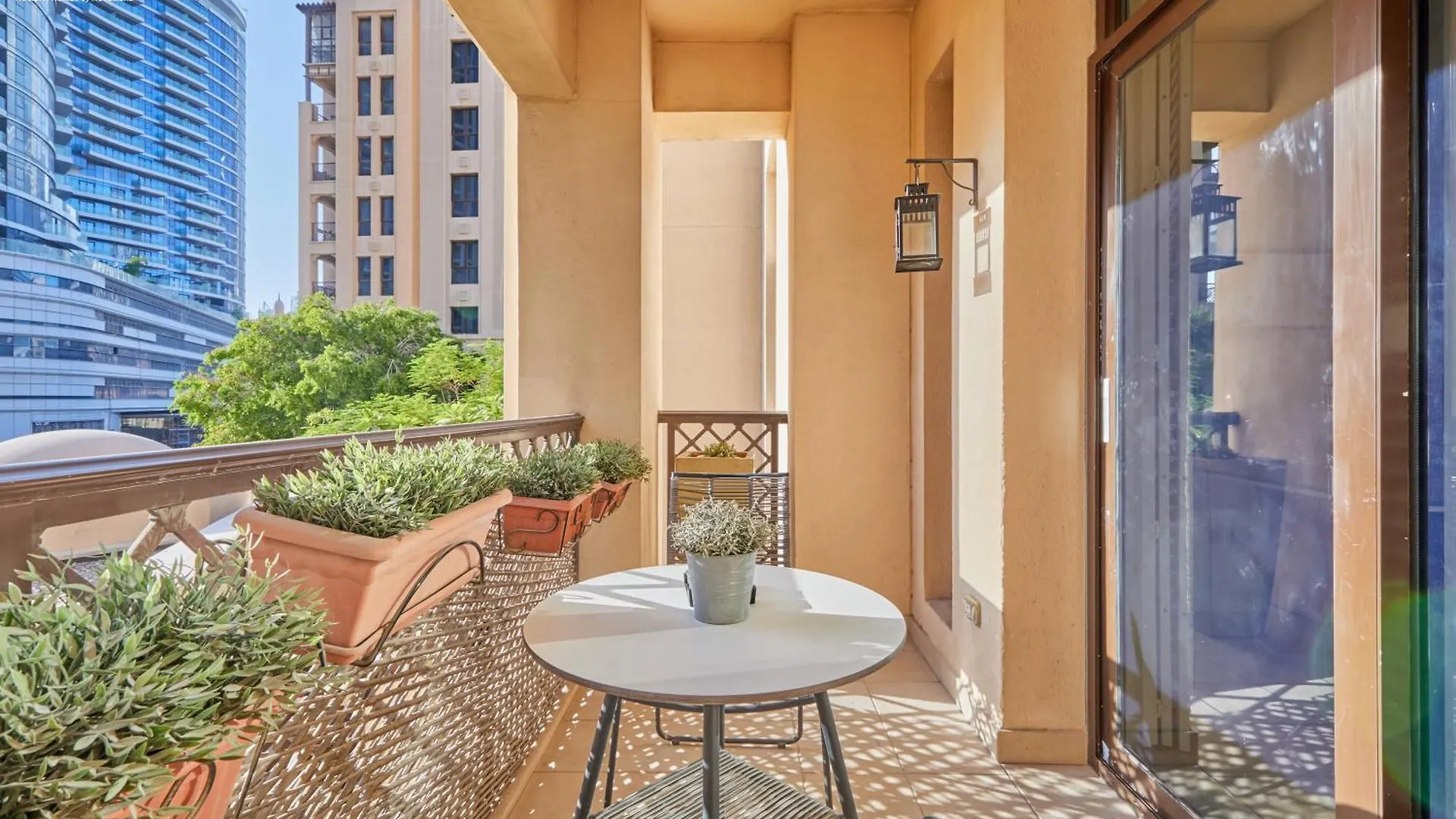 Bnbmehomes - High-End 2Br Apartment On Burj Khalifa Blvd Dubai