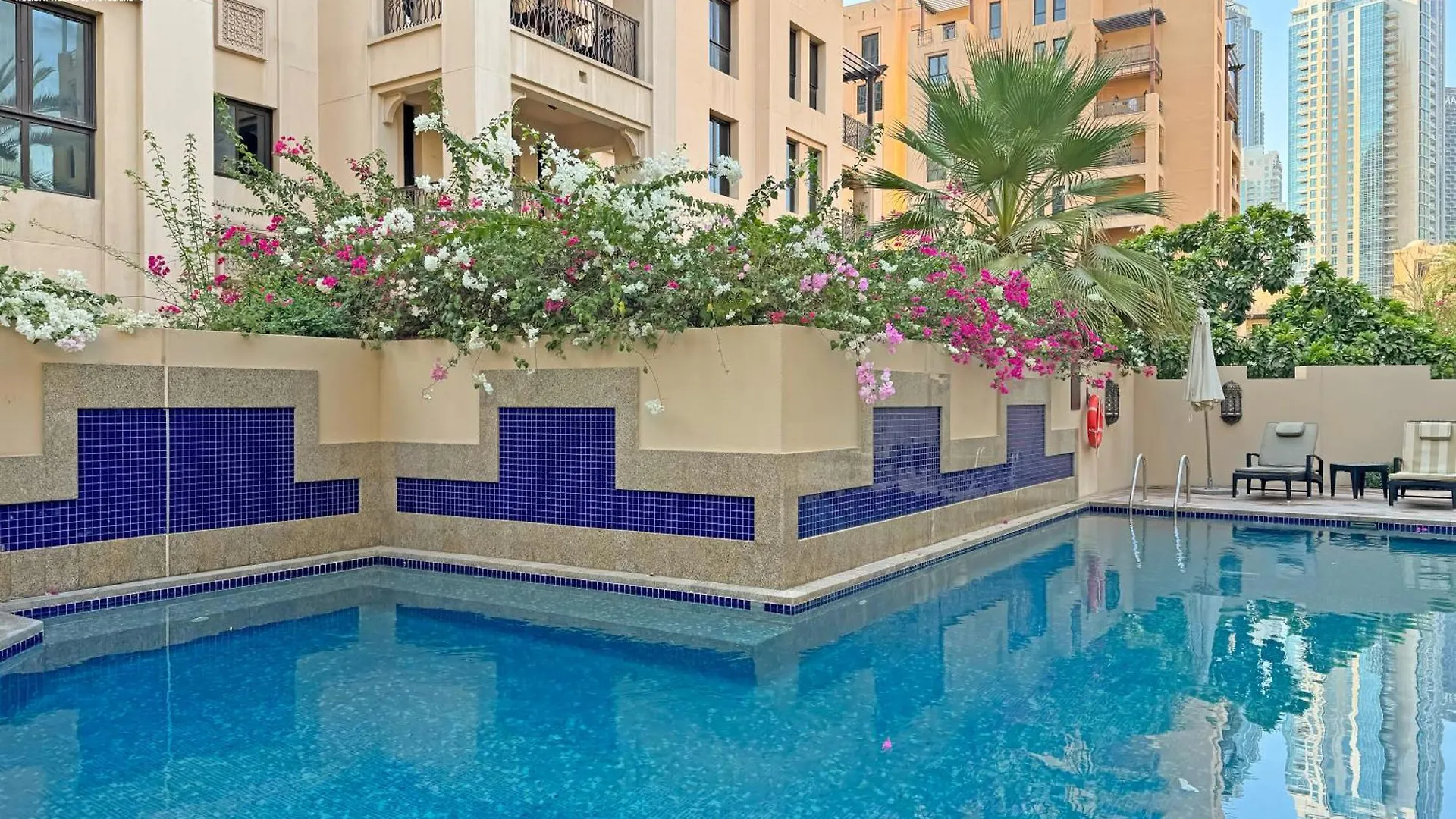 Bnbmehomes - High-End 2Br Apartment On Burj Khalifa Blvd Dubai 0*,  United Arab Emirates